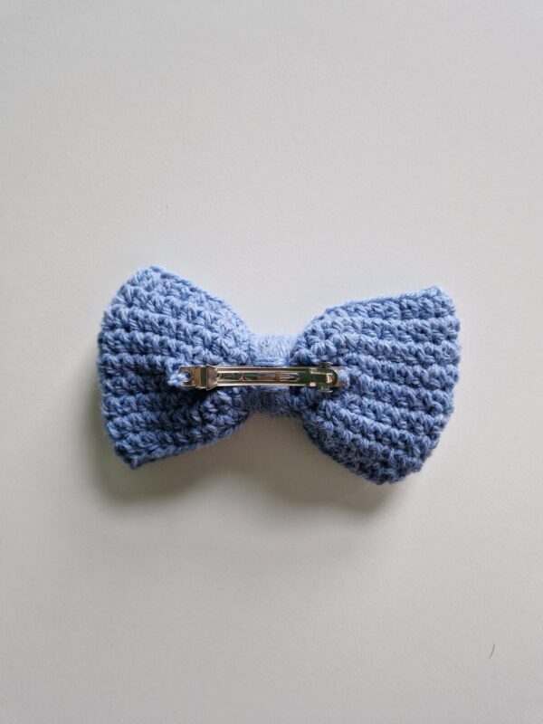 Crochet Hair Bow - Dusty Blue (small) - Image 3