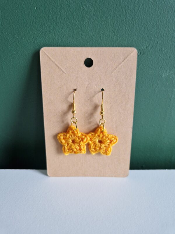 Crochet Star Earrings - Gold